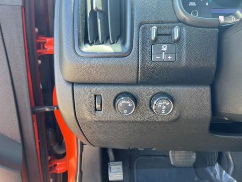Used 2020 Chevrolet Colorado ZR2 image 15
