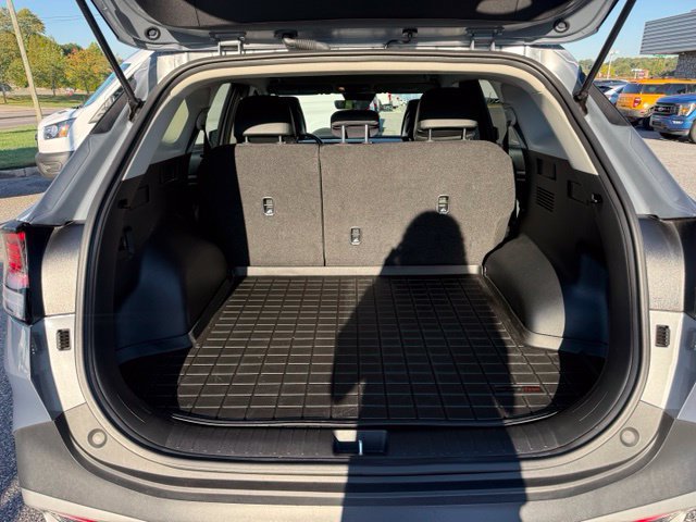 Used 2024 Kia Sportage EX FWD image 9