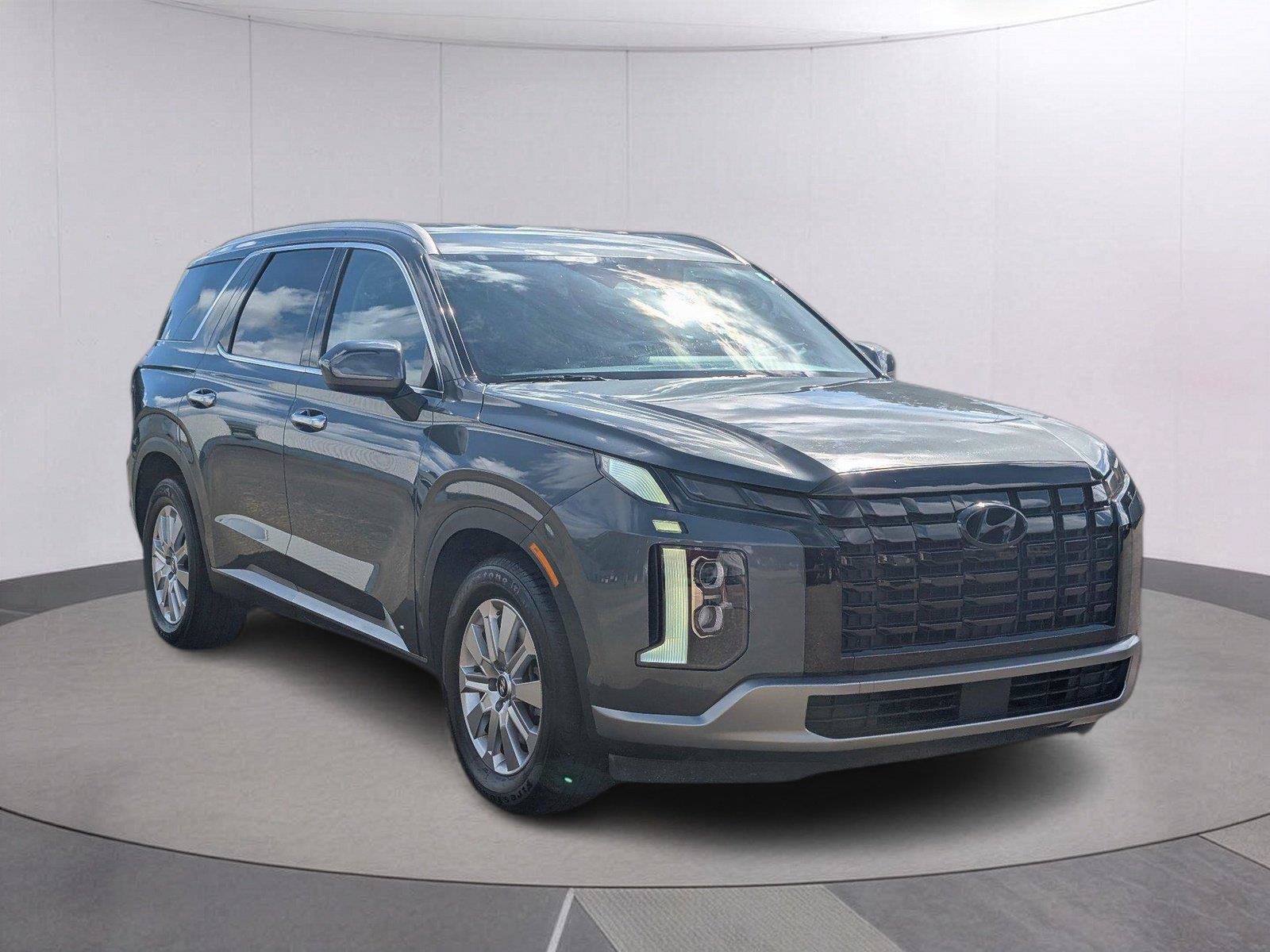 Used 2024 Hyundai Palisade SEL FWD image 7