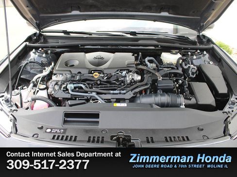 Used 2025 Toyota Camry XSE FWD image 20