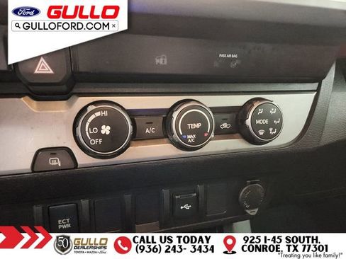 Used 2020 Toyota Tacoma SR5 image 27