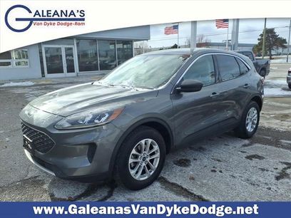 Used 2022 Ford Escape SE w/ Convenience Package