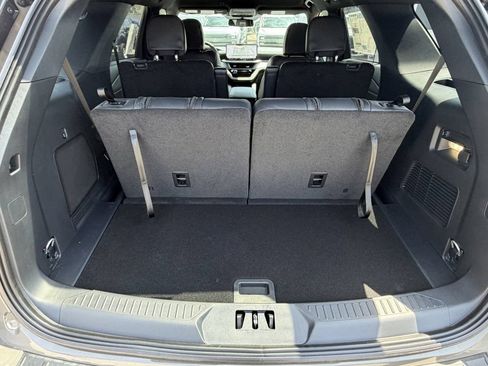 New 2026 Ford Explorer ST-Line w/ ST-Line Street Pack RWD image 16