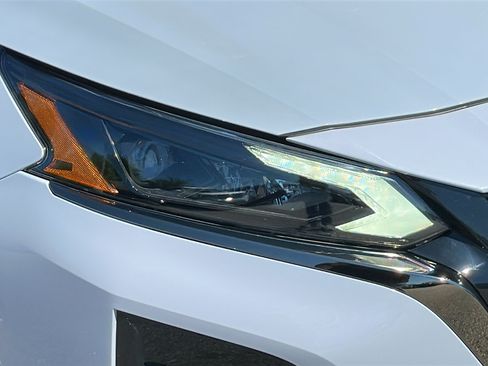 Certified 2024 Nissan Altima 2.5 SR AWD/4WD image 4