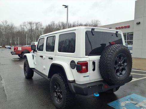 Used 2023 Jeep Wrangler Unlimited Rubicon 4xe AWD/4WD image 8