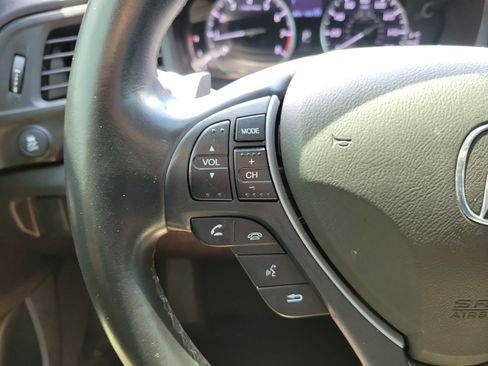 Used 2017 Acura ILX FWD image 30