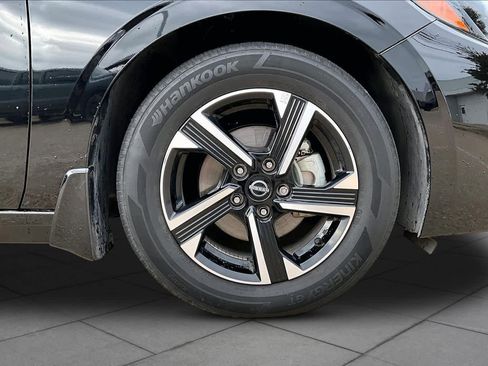 Used 2024 Nissan Sentra SV w/ All-Weather Package image 11