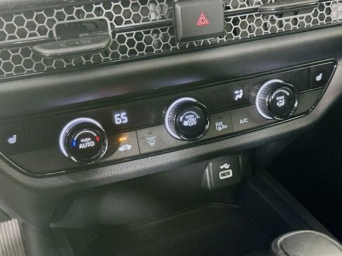 Used 2023 Honda HR-V Sport image 20