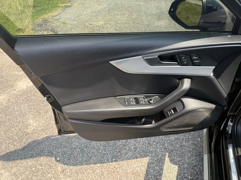 Used 2017 Audi A4 2.0T allroad Premium w/ Convenience Package image 20