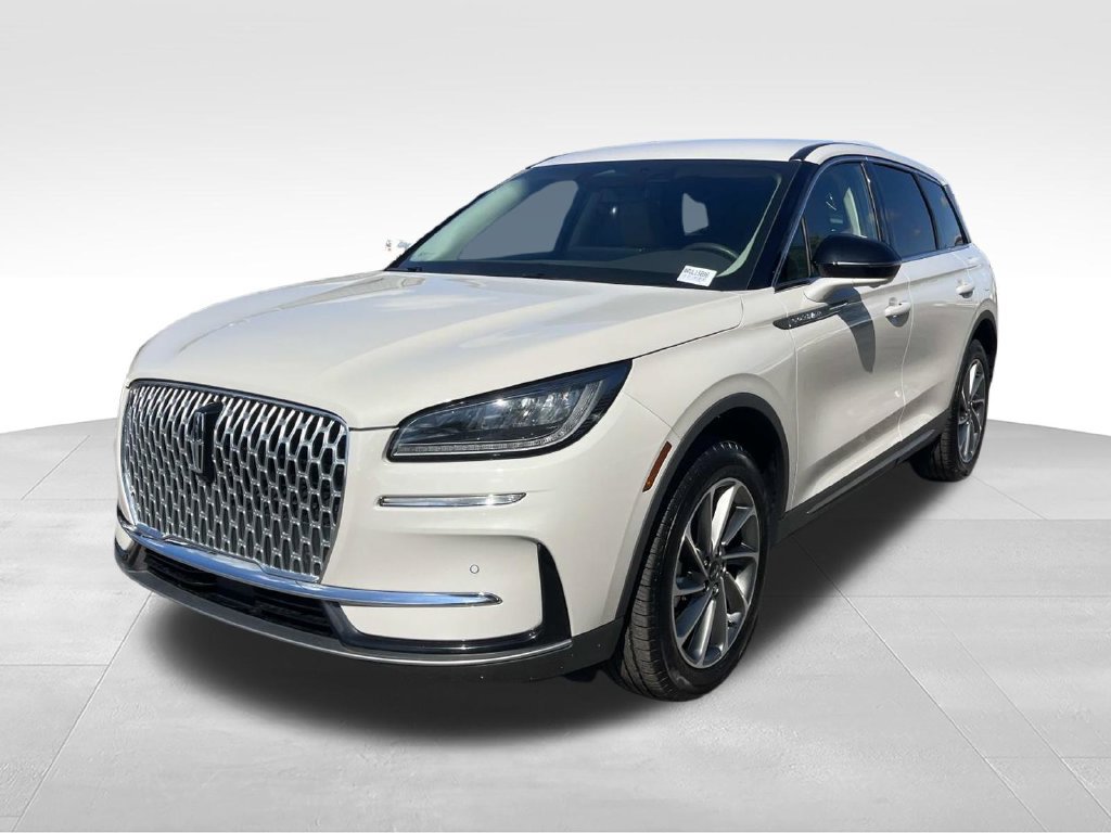 Used 2024 Lincoln Corsair FWD w/ Equipment Group 101A image 9