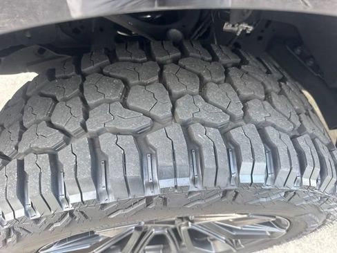 Used 2025 Ford F150 STX w/ Equipment Group 201A FX4 AWD/4WD image 22