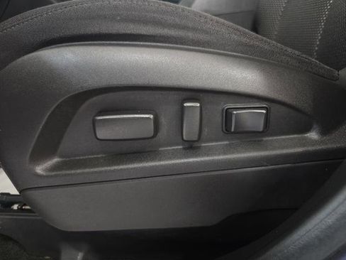 Used 2013 Chevrolet Equinox LT w/ Driver Convenience Package AWD/4WD image 13