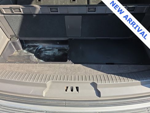 Used 2018 Ford Expedition Limited w/ Equipment Group 302A image 38