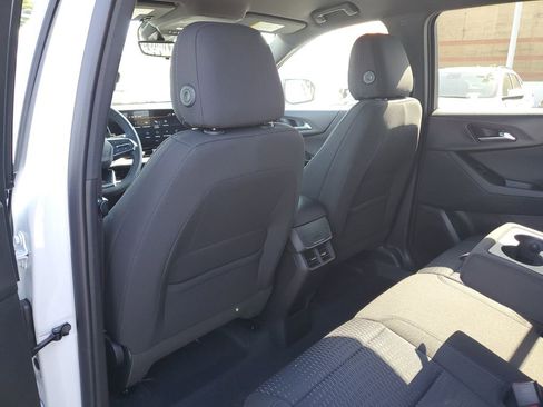 New 2026 Chevrolet Equinox LT w/ Midnight Edition FWD image 13