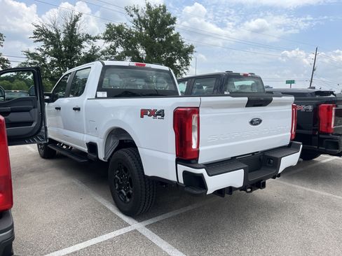 New 2026 Ford F250 XL AWD/4WD image 3