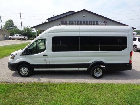 Used 2024 Ford Transit 350 XL RWD image 2