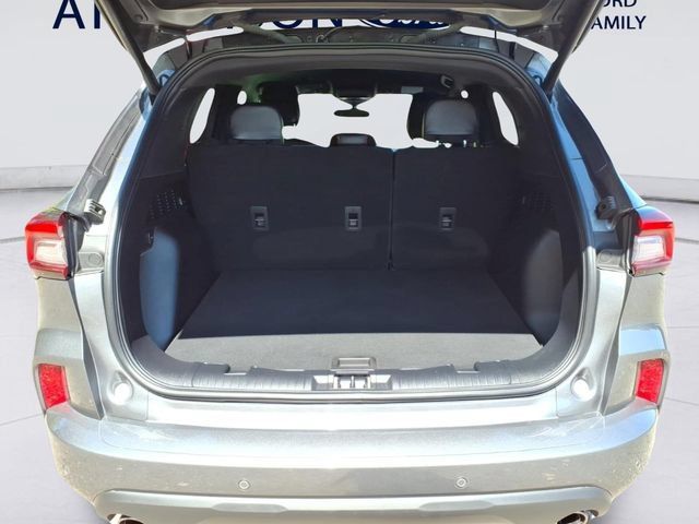 Certified 2024 Ford Escape ST-Line w/ Tech Pack #1 AWD/4WD image 8