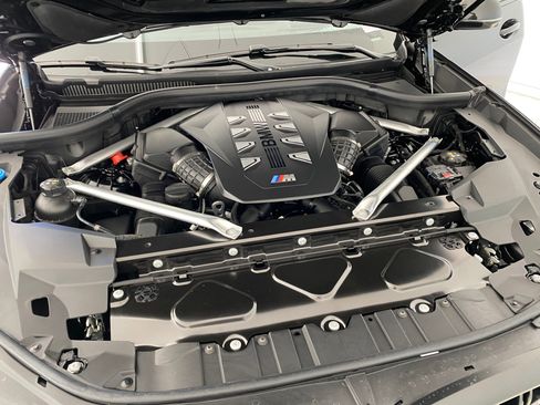 New 2026 BMW X5 M60i w/ Executive Package image 31