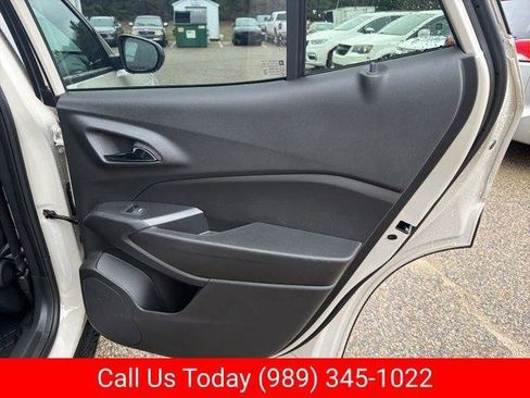 New 2026 Chevrolet Trax RS w/ Driver Confidence Package image 34