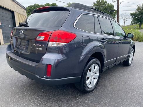 Used 2012 Subaru Outback 2.5i Premium AWD/4WD image 3