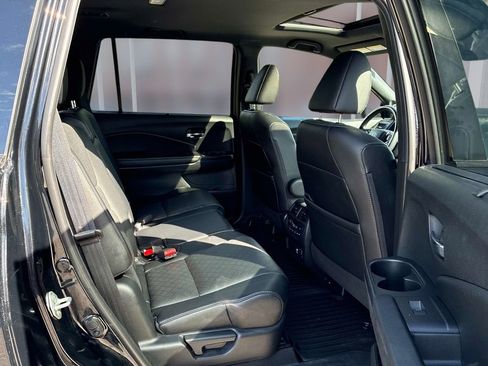 Used 2021 Honda Passport Touring image 11