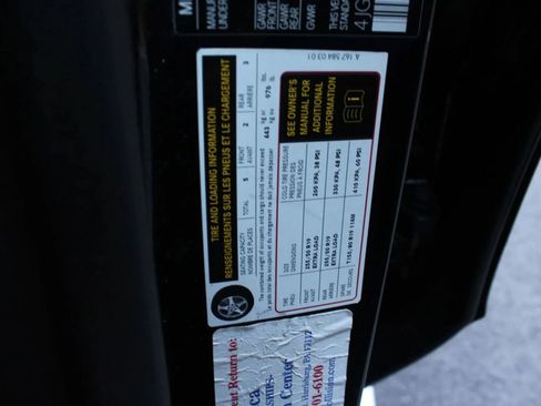 Used 2020 Mercedes-Benz GLE 350 4MATIC image 40