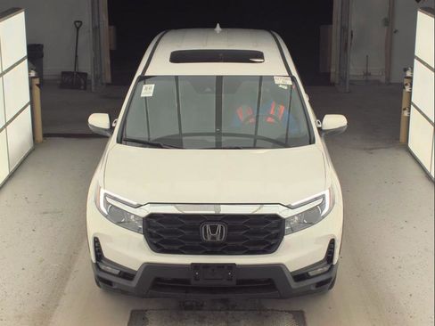 Used 2023 Honda Passport EX-L image 6