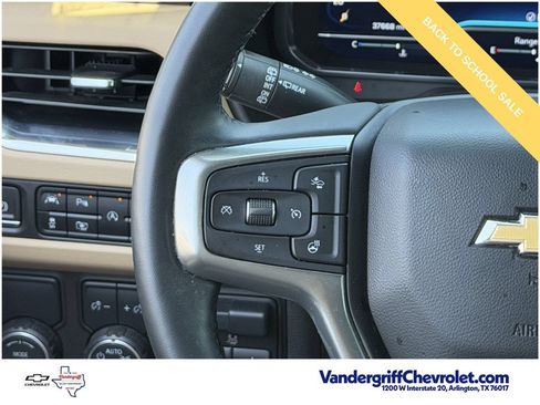 Used 2023 Chevrolet Tahoe Premier RWD image 13