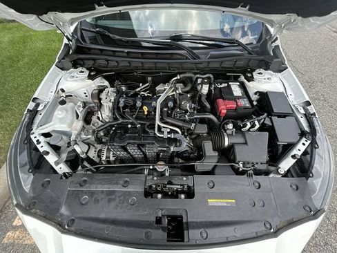 Certified 2023 Nissan Altima 2.5 SV FWD image 14