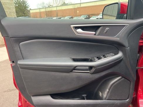 Used 2020 Ford Edge SEL w/ Convenience Package image 22