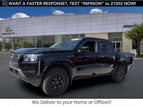 Used 2022 Nissan Frontier SV AWD/4WD image 1