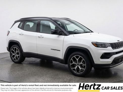 Used 2025 Jeep Compass Limited image 1