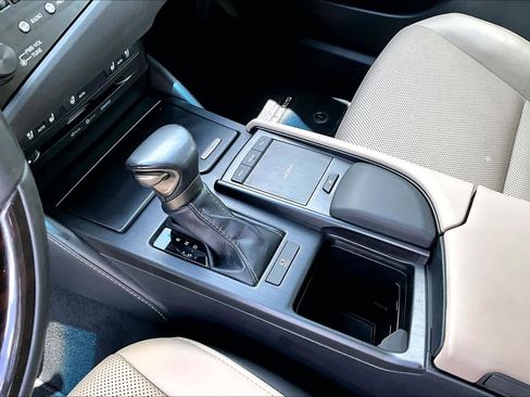 Used 2019 Lexus ES 350 FWD image 17