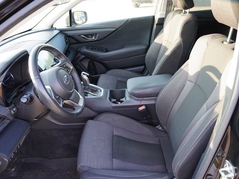 Used 2020 Subaru Outback Premium AWD/4WD image 4