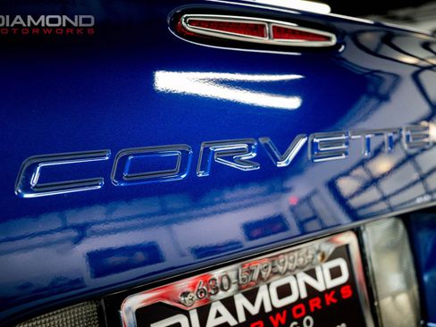 Used 2004 Chevrolet Corvette Z06 w/ Z06 Preferred Equipment Group RWD image 32
