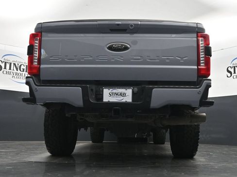 Used 2024 Ford F250 Lariat w/ Lariat Ultimate Package AWD/4WD image 31