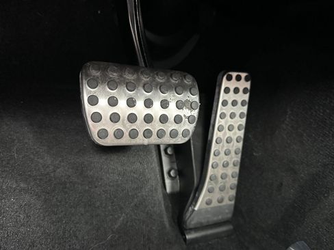 Used 2016 Mercedes-Benz SLK 300 image 36