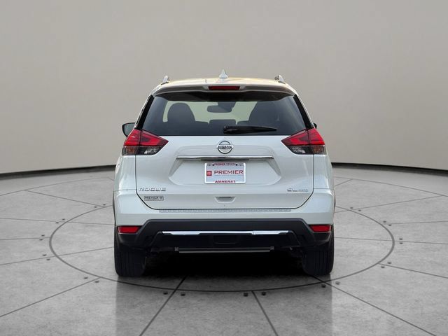 Used 2017 Nissan Rogue SL w/ SL Premium Package AWD/4WD image 6
