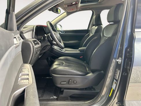 Used 2022 Hyundai Palisade SEL w/ Premium Package image 16