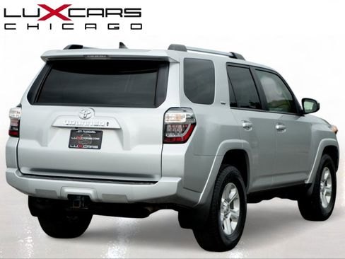 Used 2024 Toyota 4Runner SR5 RWD image 7