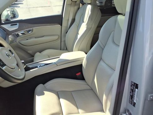 Used 2022 Volvo XC90 T6 Inscription w/ Advanced Package image 18