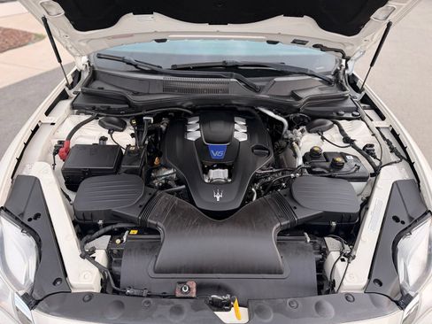 Used 2017 Maserati Quattroporte S GranLusso RWD image 63