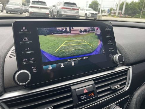 Used 2021 Honda Accord Sport image 28