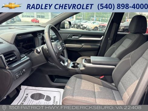 Certified 2026 GMC Terrain Elevation AWD/4WD image 3