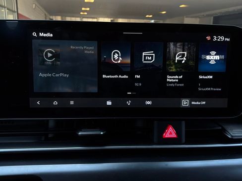Used 2026 Kia Carnival FWD image 34