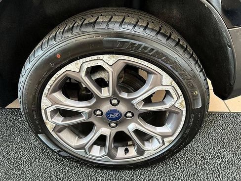 Used 2019 Ford EcoSport Titanium AWD/4WD image 36