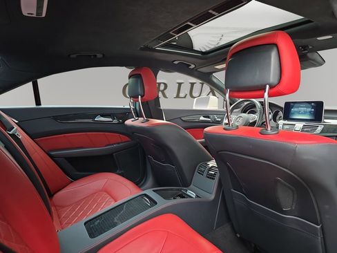 Used 2015 Mercedes-Benz CLS 400 w/ Premium 2 Package image 11