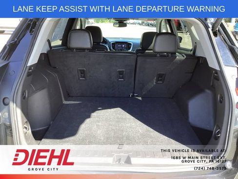 Used 2024 GMC Terrain SLT AWD/4WD image 14