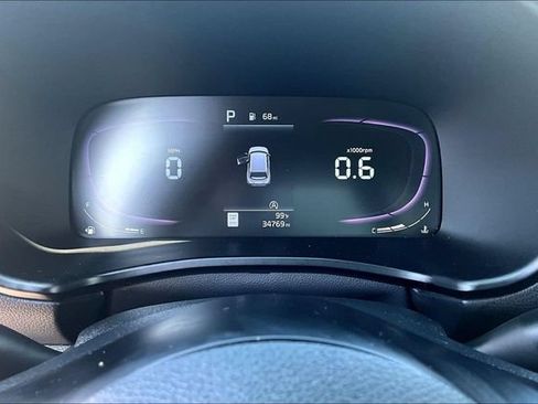 Certified 2023 Kia Soul LX w/ LX Technology Package FWD image 12