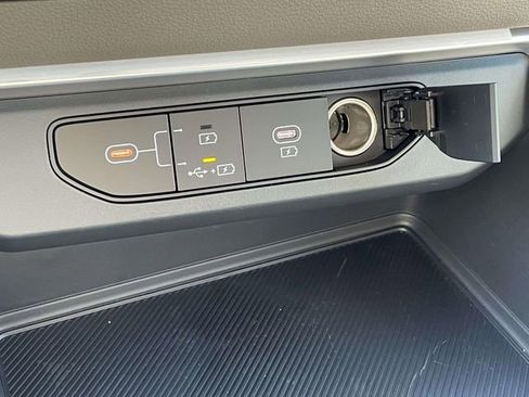 New 2026 Kia Carnival image 34